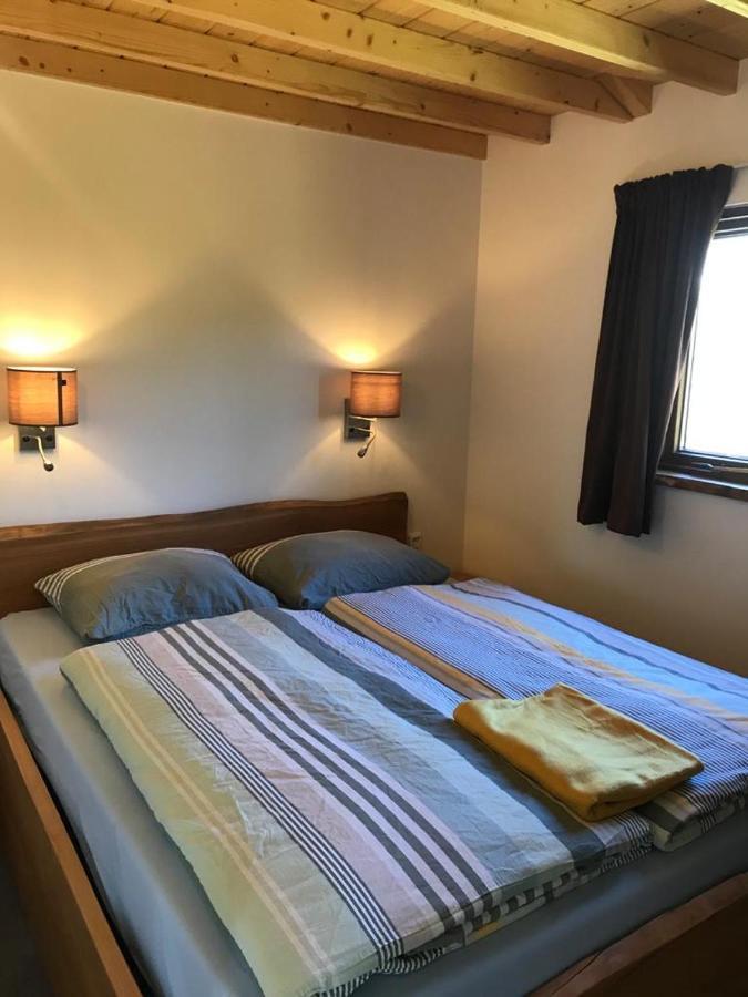 Heerlijk Huisje Vlakbij De Duinen Van Oostvoorne Eksteriør billede